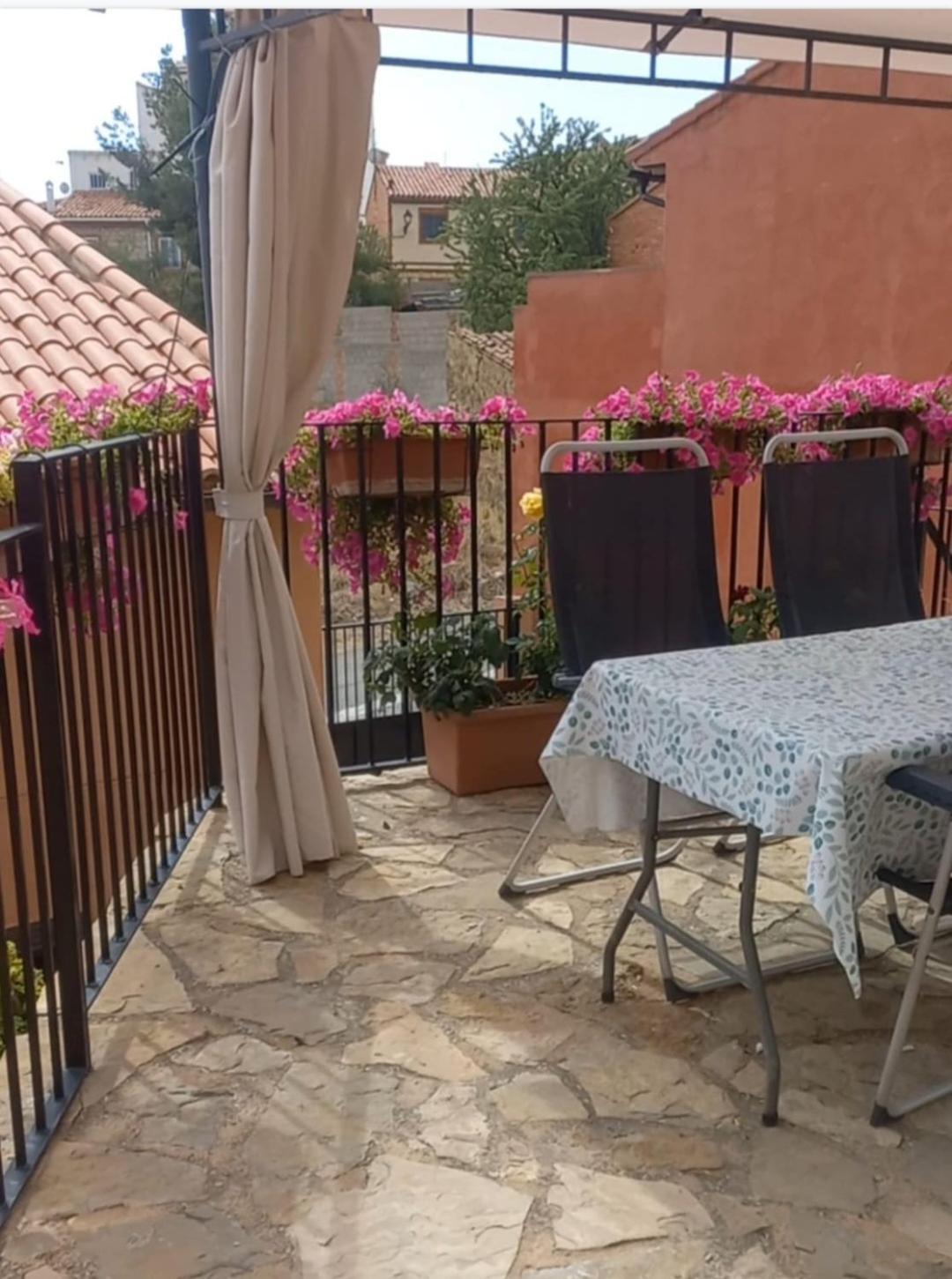 Casa Rural Abascal Cella Kültér fotó