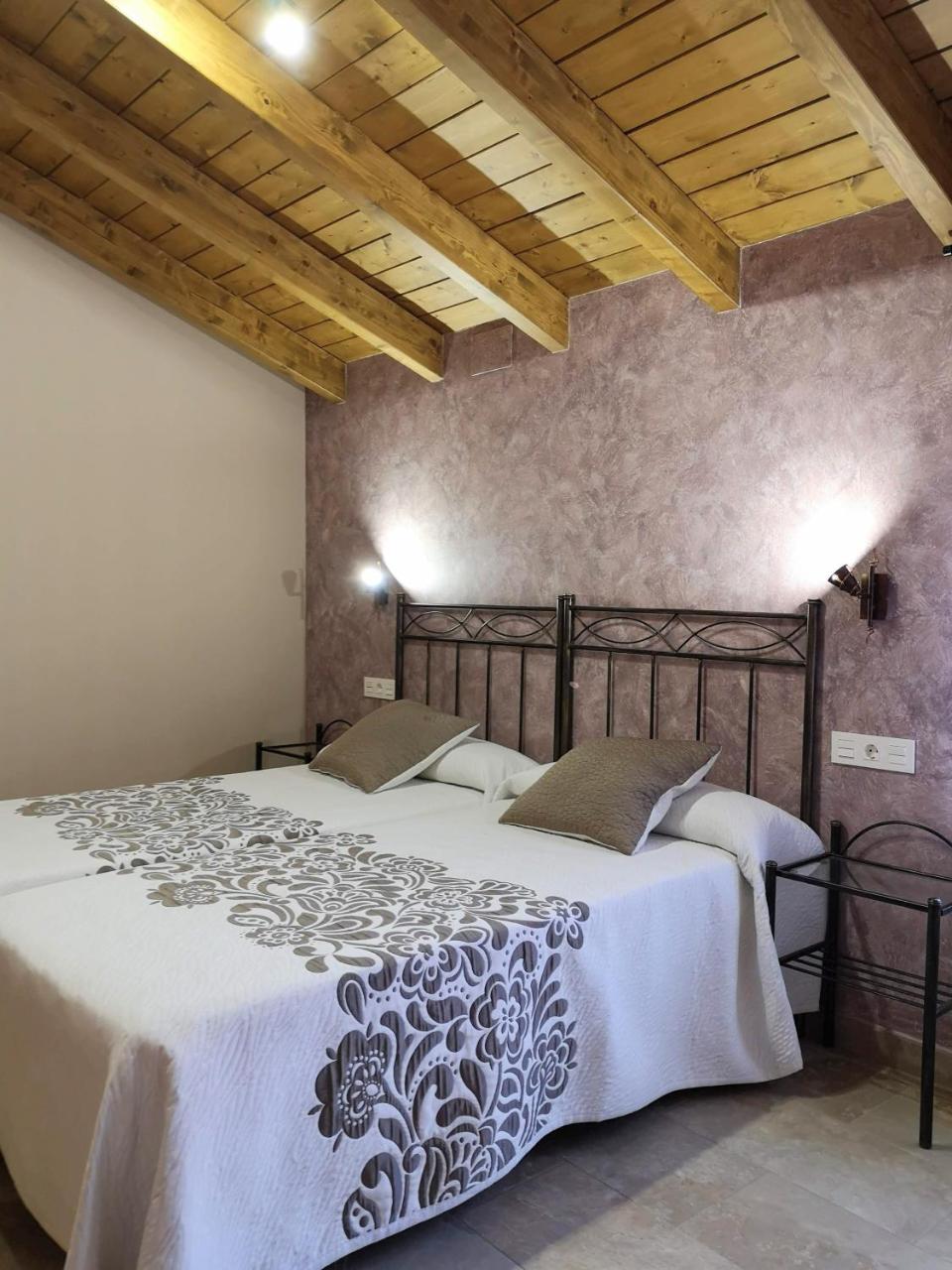 Casa Rural Abascal Cella Kültér fotó